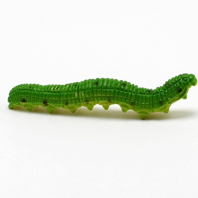24Pcs Simulation Caterpillar Plastic Fake Worm Crawling Halloween Prank Toy Educational Learning Toys for Kids (Random Style)