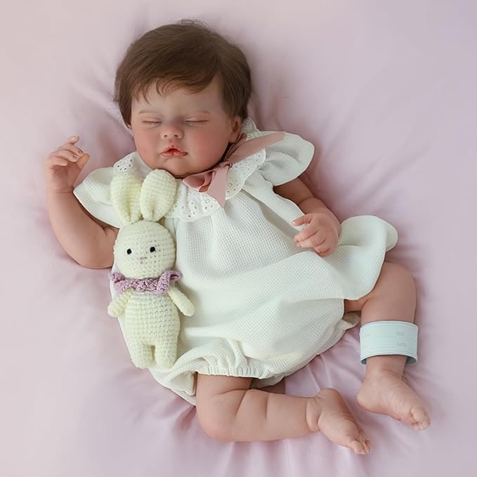 SCOM Lifelike Reborn Baby Dolls Quinbee - 20-Inch Realistic Reborn Doll Girl Soft Body Eyes Closed Newborn Real Life Baby Doll That Look Real for Kids Age 3+