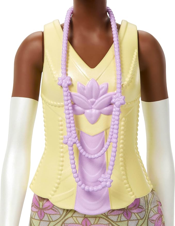 Mattel Disney Princess Toys, Tiana Fashion Doll with 2 Looks, 9 Accessories, 2 Snap-On Bodices & 2 Skirts, 2-in-1 Stories Inspired by Disney Movie