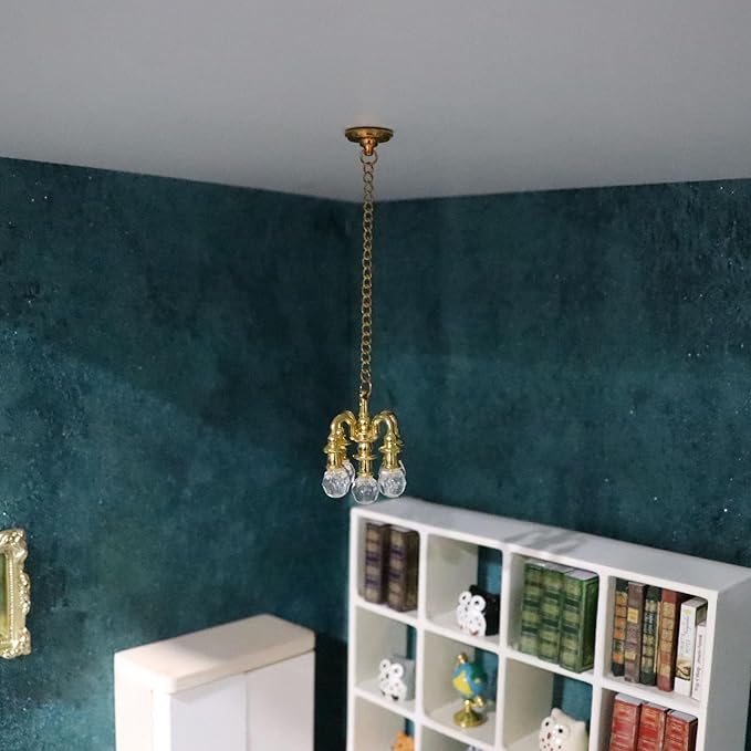 Dollhouse Miniature Chandelier 1:12 Scale Chrystaline Chandelier Pendant 5 Head Hanging Ceiling Light Luxury Decoration Ceiling Lamp Dollhouse Accessories (Golden)