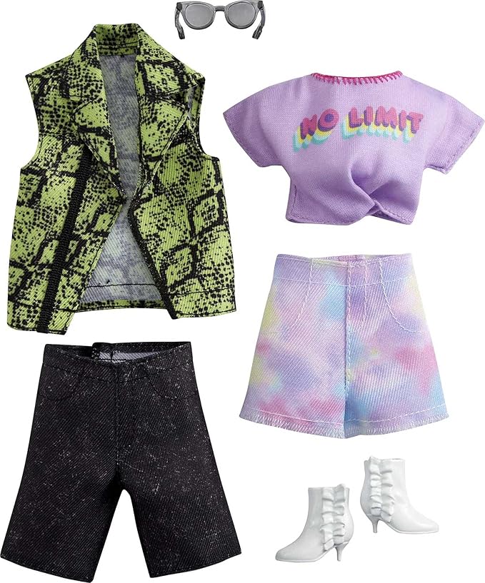 Barbie Fashion Pack with 1 Outfit & 1 Accessory Doll & 1 Each for Ken Doll, Gift for 3 to 8 Year Olds