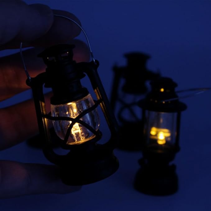 2PCS 1/12 Scale Accessories Camp Lights Set,Miniature Dollhouse Accessories with Realistic Outdoor Scene Model for Dollhouse Kitchen Furniture and Decoration