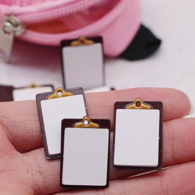 Kisangel 20pcs Mini Paper Clipboard Models for Dollhouse Decor Tiny House Accessories Toys Creative Writing Board Crafts Realistic Miniature School Supplies