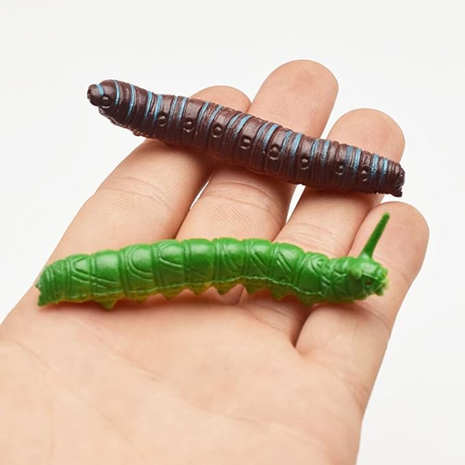 24Pcs Simulation Caterpillar Plastic Fake Worm Crawling Halloween Prank Toy Educational Learning Toys for Kids (Random Style)