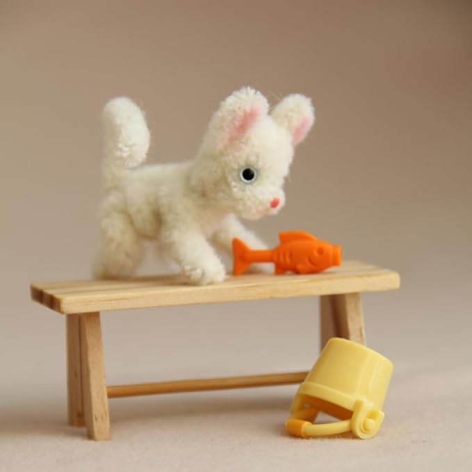 Miniature Dollhouse Pipe Cleaner Pet - 1:12 Scale Cute Handmade Pet Figurine for Doll House Decor, for Dollhouse Enthusiasts & Collectors