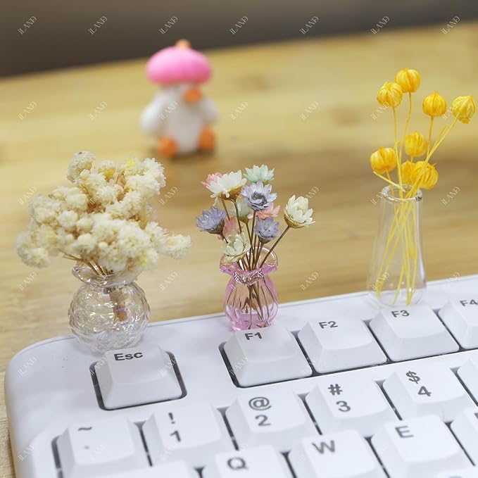 iLAND 1/12 Scale Accessories Mini Flower Vases w/ Dried Flowers 5 Pcs of 1/6 Scale Small Glass Vase for Cute Desk Decor & 12 inch Action Figures Dollhouse Accessories Mini House Decorations Exquisite