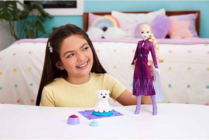 Mattel Disney Frozen Elsa Fashion Doll & Bear Cub Figure with 4 Accessories Including Animal Bed & Blanket, Inspired by Animals of Arendelle