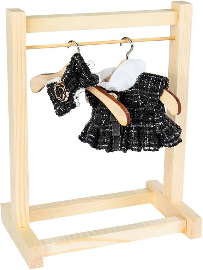 Designed Clothes Set & Outfit Set for Dolls, Dolls Accessories (Not Including The Doll)