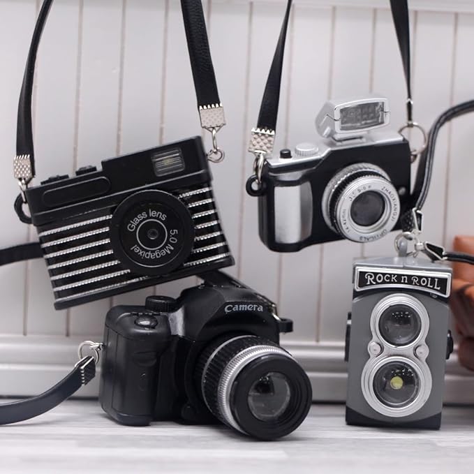 4 Pcs Miniature Camera 1:4 Scale Mini SLR Camera Prop Ornament Vintage Camera Model Mini Decoration Accessories Photography Props