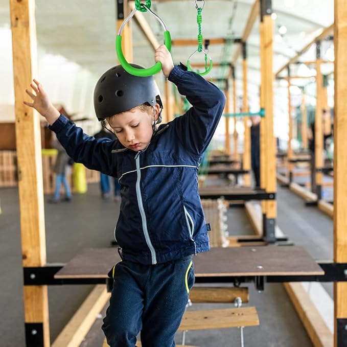 Ninja Jungle Ring Warrior Obstacle Course Trapeze Climbing Fist Swing Playset, 2 Pcs Green Fitness Gymnastic Rings Hanging Monkey Bars Indoor Outdoor Backyard Playground Gym Workout Training Equipment