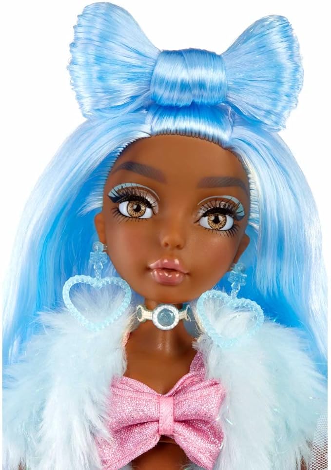 MERMAZE MERMAIDZ Color Change Shellnelle Mermaid Fashion Doll with Designer Outfit & Accessories, Stylish Hair & Sculpted Tail, Poseable, Multicolor, 580829