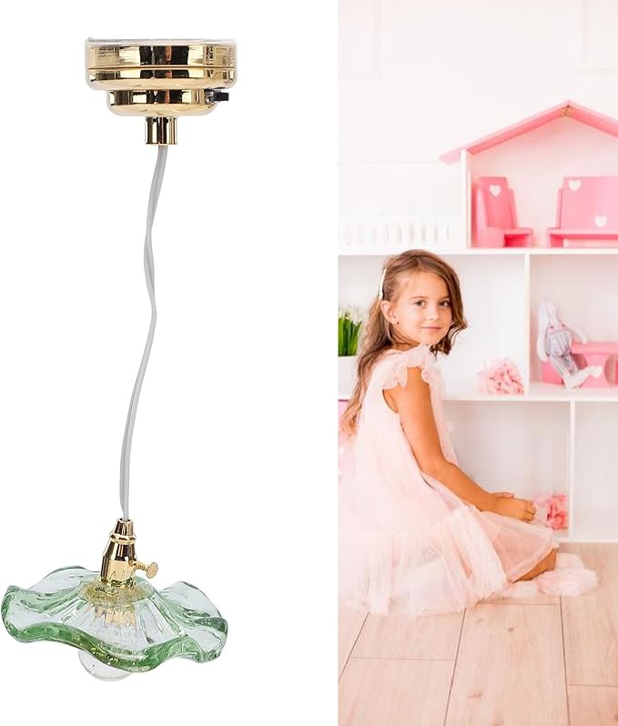 Dollhouse Chandelier, Miniature Chandelier Miniature Lamp Props Micro Decoration Scene Accessories Dollhouse Ceiling Lamp for Home Decor (Green)