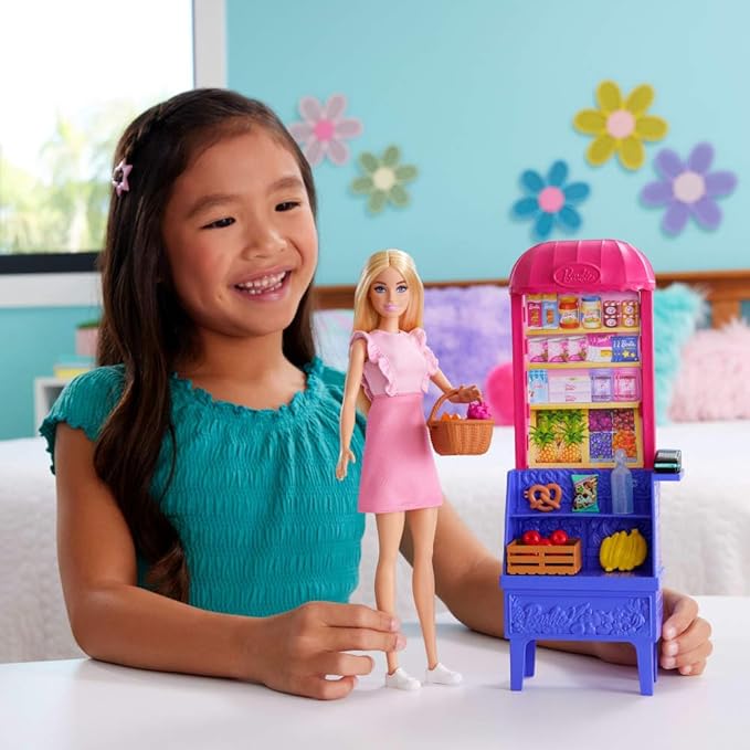 Barbie and Teresa Recipe for Friendship Fashion Doll & Playset, Malibu at the Market Theme with 11 Accessories Including Market Stand & Food