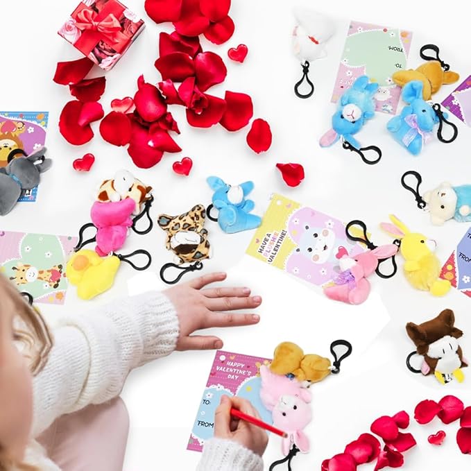 UMEELR 28PCS Small Stuffed Animal Keychain, Mini Plush Animals Toys Bulk for Kids Easter Basket Stuffers Egg Hunt Party Favors
