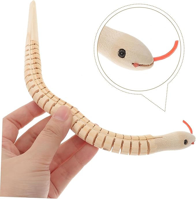 BESTonZON 8Pcs Flexible Wooden Snake Halloween Themed Decor for Spooky Parties Realistic Jointed Design for Interactive Fun and Scary Atmosphere