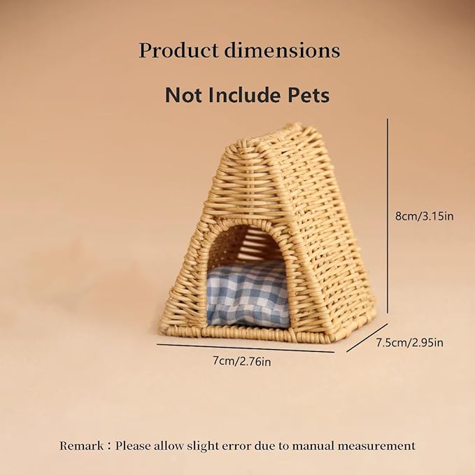 1:12 Scale Mini Rattan Dog Bed for Dollhouse Handmade Wicker Pet Bed, Cute Miniature Dog House Accessories for Doll House Decoration,Dollhouse Furniture Collection (Light) (Triangular Light)