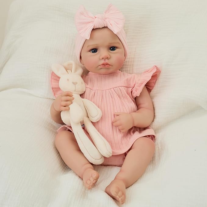 FOCKOF Realistic Reborn Baby Dolls-18 Inch Realistic Baby Doll Girls Soft Cloth Body Reborn Baby with Gift Box for Kids Age 3+