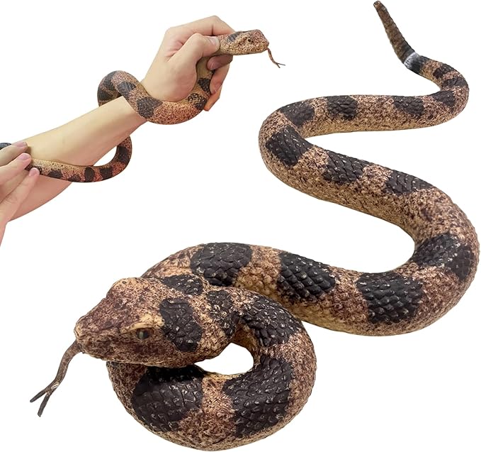 LRCXL Realistic Fake Snakes Toy Soft Rubber Snakes to Keep Birds Away - Rattlesnake Toys for Garden Props to Keep Birds Away, Scare Squirrels, Mice, Pranks Halloween Decoration Props