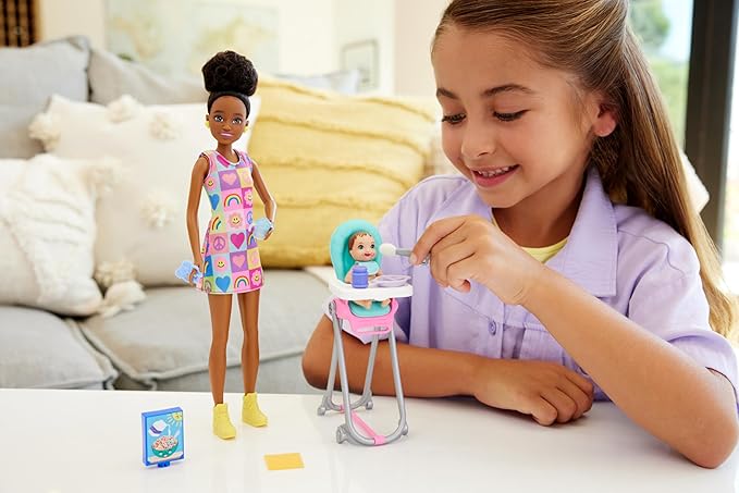 Barbie Skipper Doll & Playset with Accessories, Babysitting Set Themed to Mealtime, Color-Change Toy Play