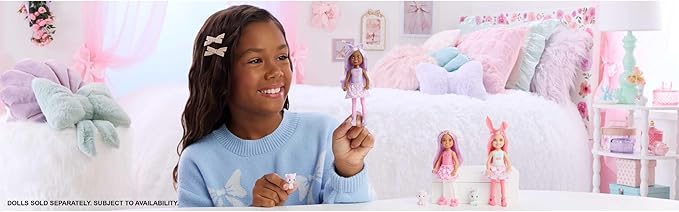 Barbie Cutie Reveal Cuddly Series Chelsea Small Dolls & Accessories with 6 Surprises Including Color Change & Mini Pet (Styles May Vary)