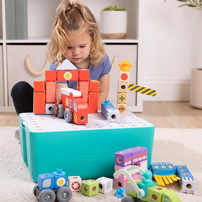 Melissa & Doug Blockables™ Deluxe City Snap and Play, Mix and Match Connectable Wooden Building Blocks Set with Storage Bin and Play Lid (122 Pcs) Ages 2 to 7- FSC Certified