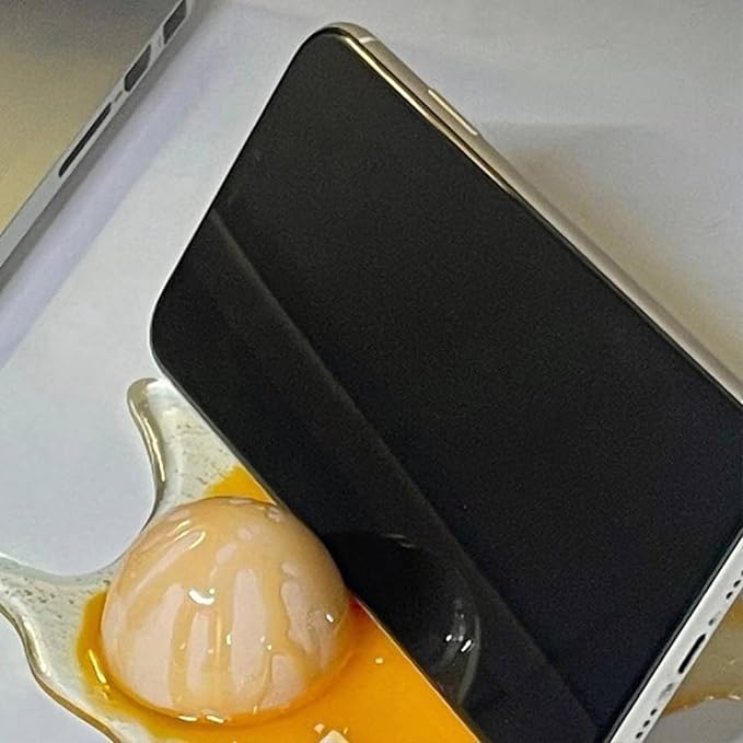 Real Eggshell Cracked Eggs Prank Toy, Multifunctional Phone Stand Desk Holder, Hilarious Gag Props for Parties Halloween, Novelty Joke Toy for Home, 17x15x5cm / 6.69x5.91x1.97in
