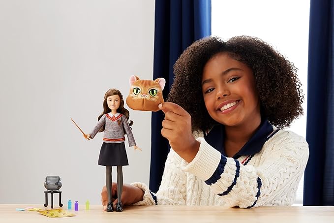 Mattel Harry Potter Toys, Polyjuice Potions Hermione Granger Doll & Playset, Movie-Inspired Hogwarts Uniform, 13 Accessories & Fizz