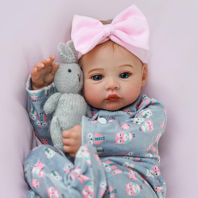 KSBD Lifelike Reborn Baby Girl - 18 inch Realistic Baby Girl Real Life Newborn Baby Dolls, Handmade Anatomically Correct Real Baby Dolls Gift Set for Kids Age 3 +