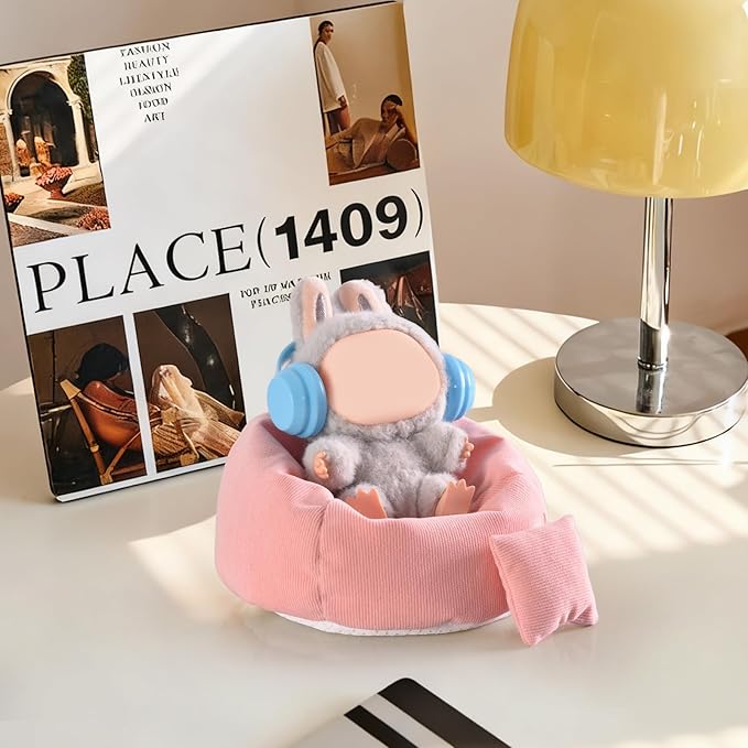 Doll Car Seat for LABUBU, Handmade Bean Bag Sofa with Blue Earphone, Anti-Slip Bottom，Cute Dispaly Accessories for 5.9-6.7in Dolls(Pink)