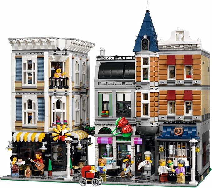 LEGO Creator Expert Assembly Square 10255 Building Kit (4002 Pieces)