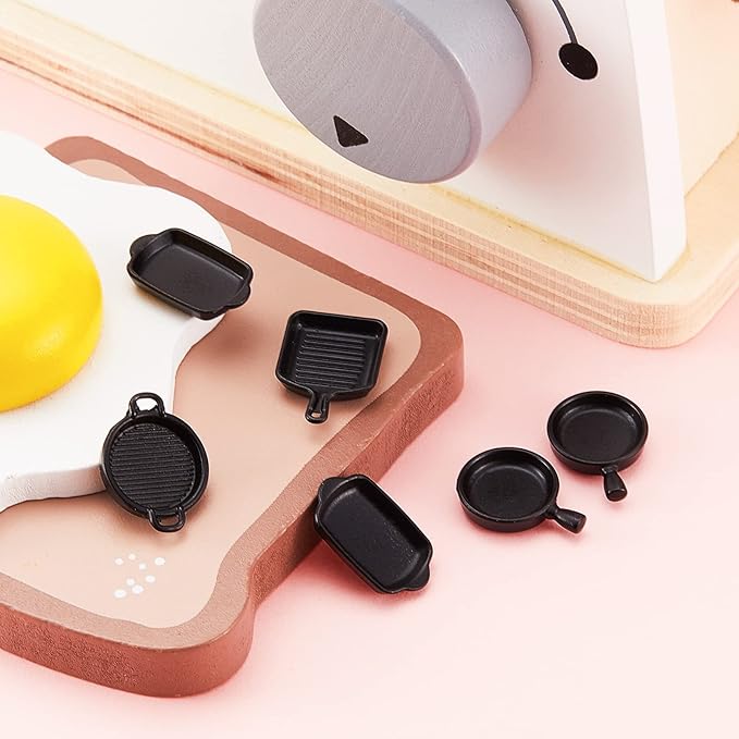 Skylety 16 Pcs Dollhouse Kitchen Accessories Dollhouse Metal Miniature Pots and Pans Mini Kitchen Stovetop Cookware Christmas Role Play Party Decoration Supplies