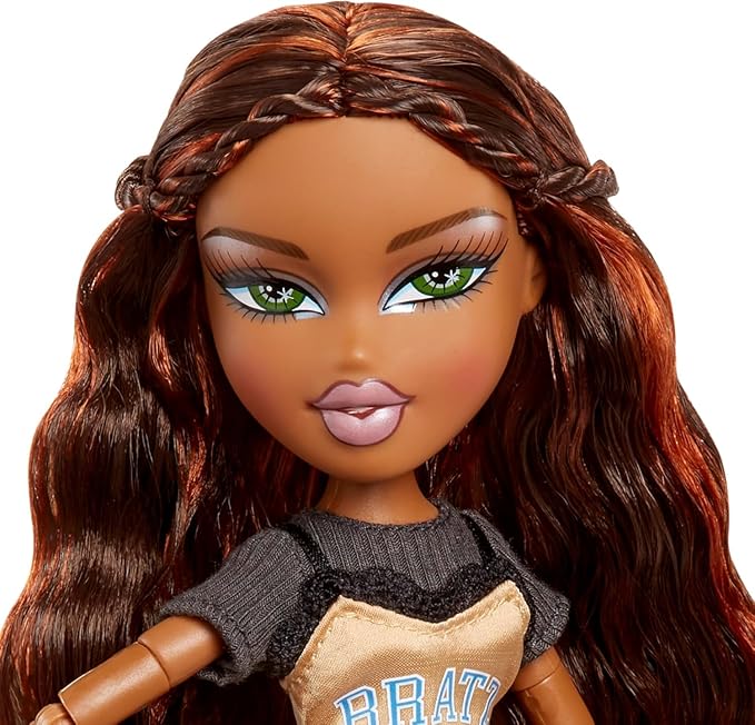 Bratz Stylin' Sasha Fashion Doll with Customizable T-Shirt for You and Accessories