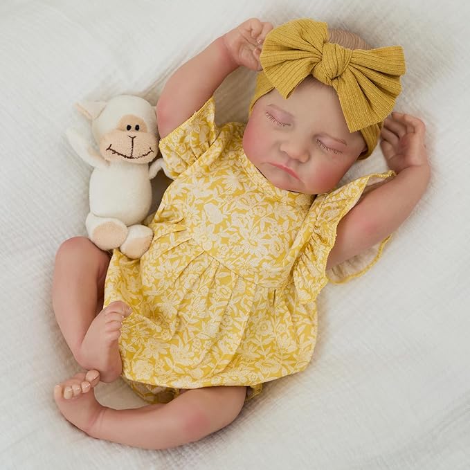 FOCKOF Realistic Reborn Baby Dolls-18 Inch Realistic Baby Doll Girls Soft Cloth Body Reborn Baby with Gift Box for Kids Age 3+