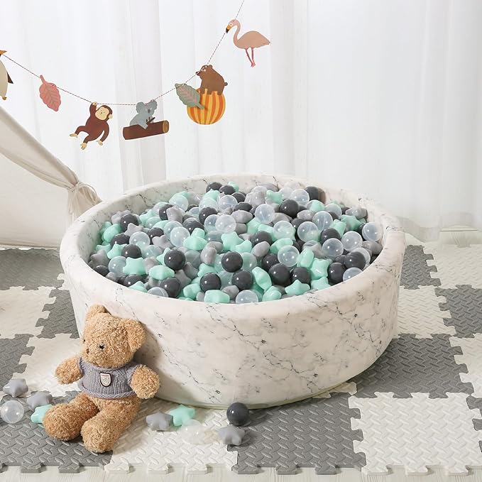 STARBOLO Star Ball Pit Balls - 100pcs Crush Proof Plastic Children's Toy Star Ball Ocean Balls for Birthday Parties Game Pool,2.2'' Balls and 2.55'' Stars