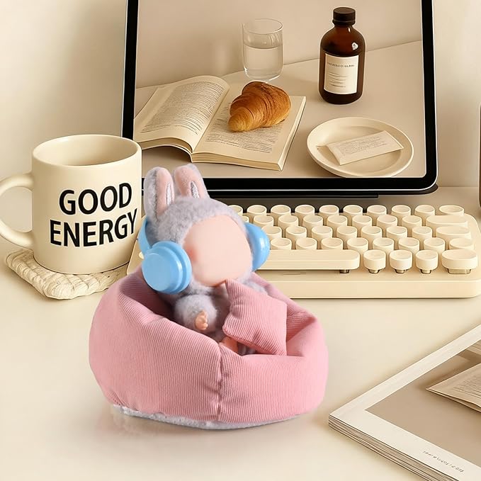 Doll Car Seat for LABUBU, Handmade Bean Bag Sofa with Blue Earphone, Anti-Slip Bottom，Cute Dispaly Accessories for 5.9-6.7in Dolls(Pink)