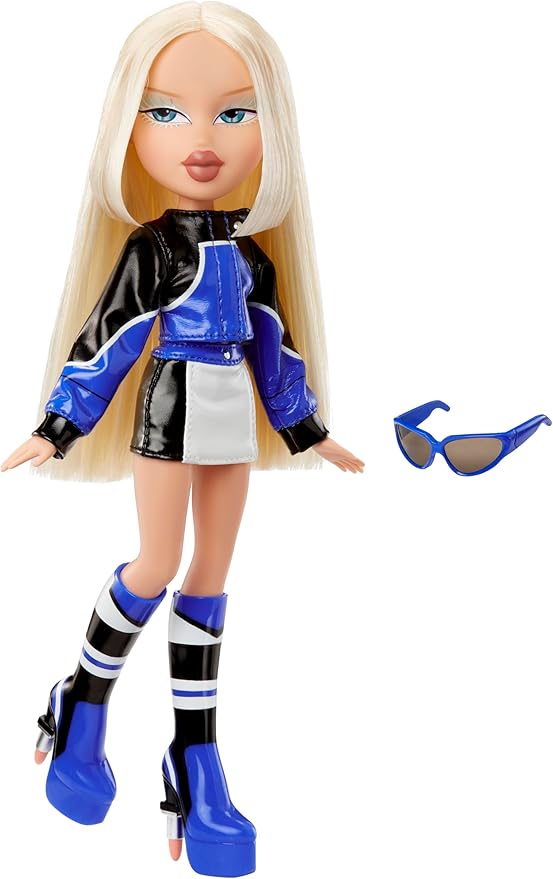 Bratz Scorchin' Cloe Fashion Doll with Accessories