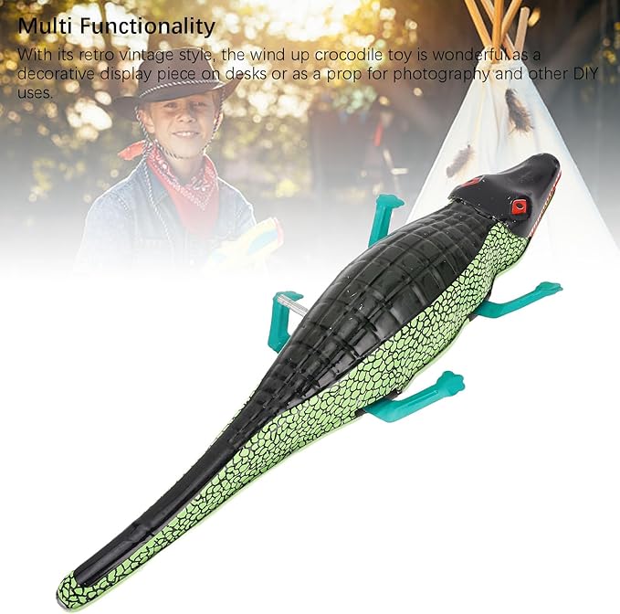 Wind Up Crocodile Toy, Vintage Iron Clockwork Toy with Crawling, Handcrafted Retro Desktop Decor for Office & Home, Unique Collectible Gift for Adults (Green)