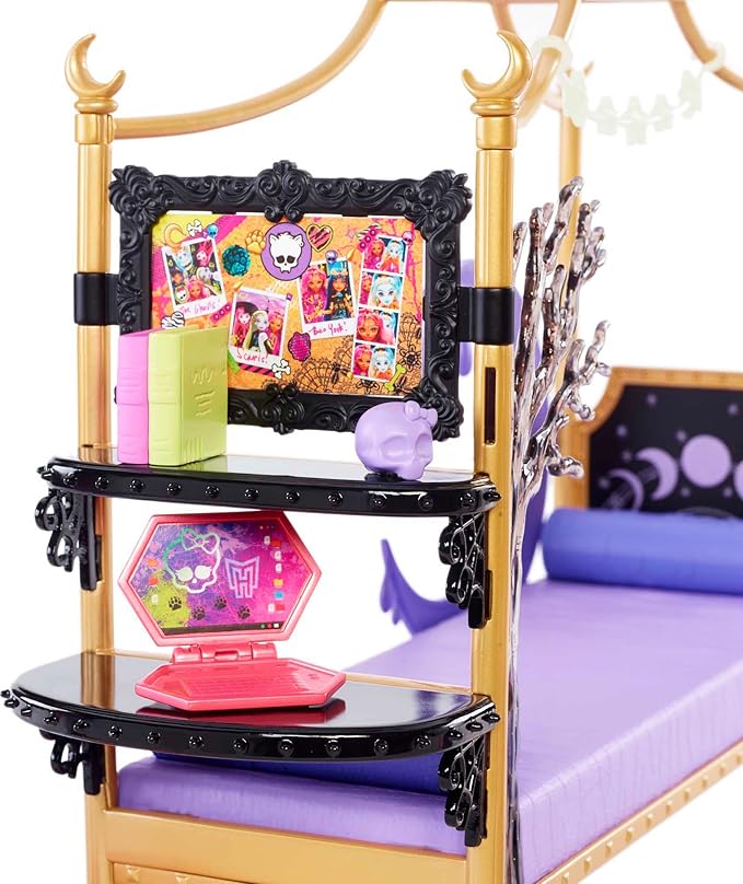Monster High Playset, Clawdeen Wolf Bedroom with Doll House Furniture & Toy Accessories Like Spooky Decor & Snacks, Sticker Sheet