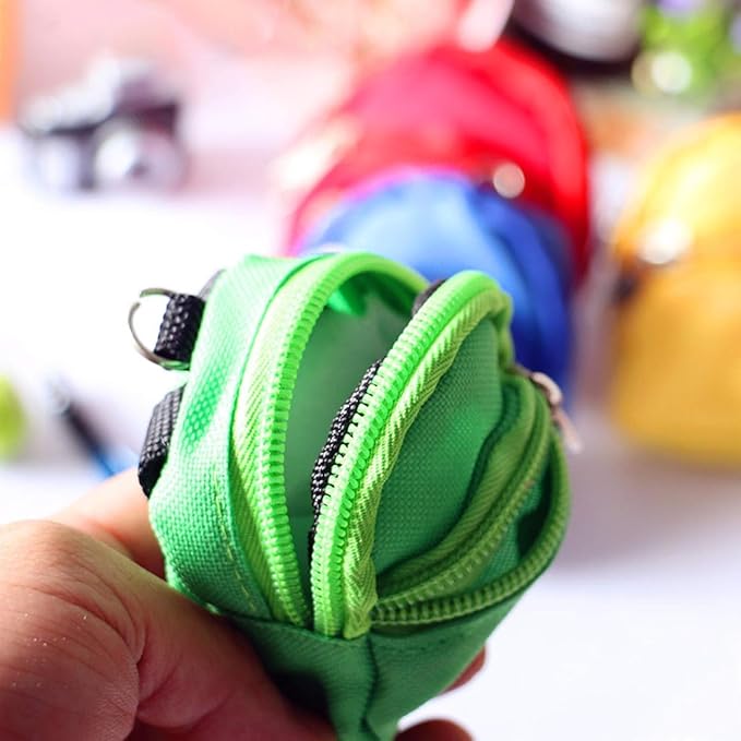 1Pc Green Mini Doll Backpack School Bag Model Dollhouse School Accessory for 1/6 Scale Dollhouse Dollhouse Décor,Simulation Mini School Bag Model,Dollhouse Accessories