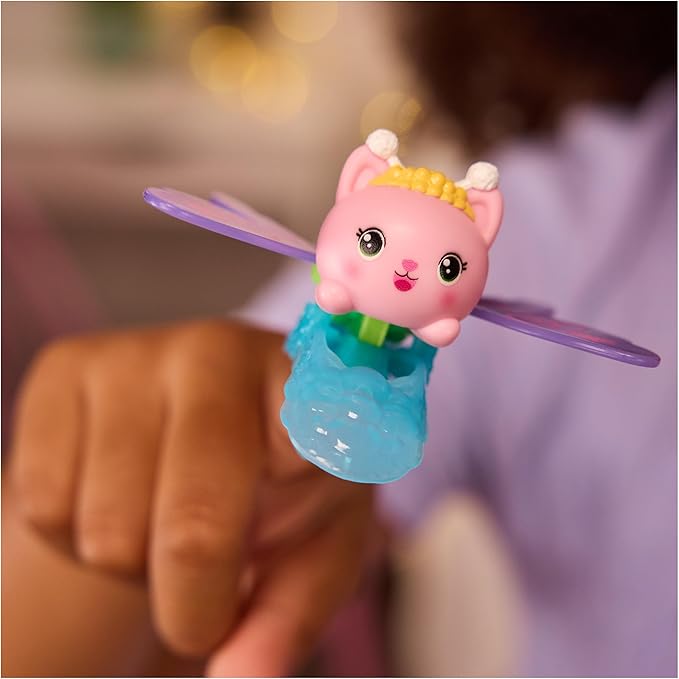 Gabby's Dollhouse Fairylandia, Kitty Fairy & Pandy Paws Flutter-riffic Fairy Rings 2-Pack with Display Stands, Kids Toys for Girls & Boys Ages 3 and Up