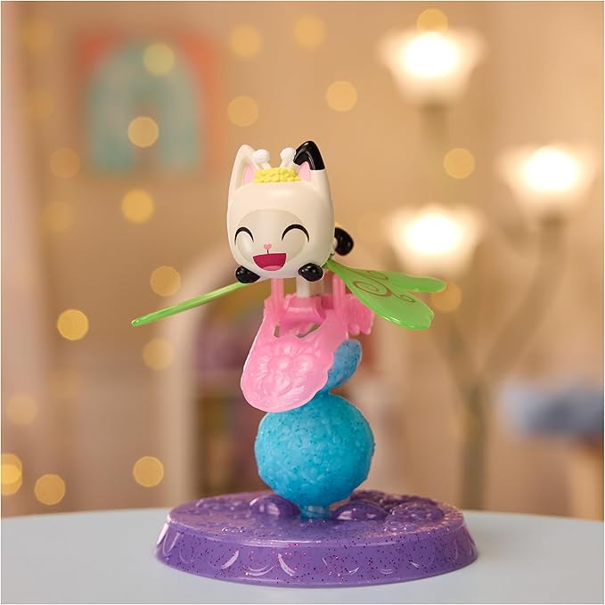 Gabby's Dollhouse Fairylandia, Kitty Fairy & Pandy Paws Flutter-riffic Fairy Rings 2-Pack with Display Stands, Kids Toys for Girls & Boys Ages 3 and Up
