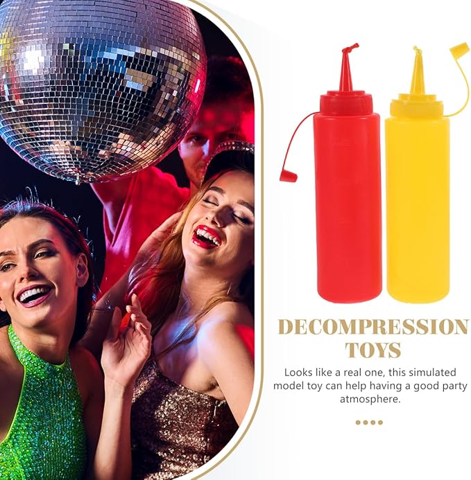 Garneck 2Pcs Fake Mustard & Ketchup Bottle Interactive Prank Toys Novelty Squirt Funny Condiment Squirt Bottle for Adults Kids Halloween Party