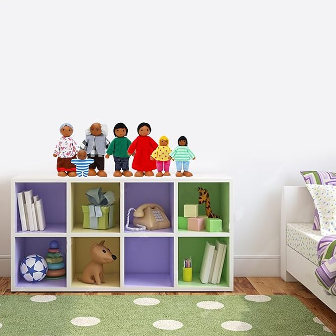ONEST 17 Pieces Wooden Dollhouse Family Set Mini People Figures Dog Cat Sets Dollhouse Dolls Wooden Doll Family Pretend Play Figures Accessories for Pretend Doll House