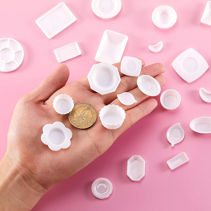 Skylety 33 Pieces 1:12 Dollhouse Miniature Decoration Accessory Dollhouse Miniature Kitchen Tableware Plastic Mini Plate Dishes Cups Bowl Set Micro Decoration for Dolls House Accessory Pretend Play