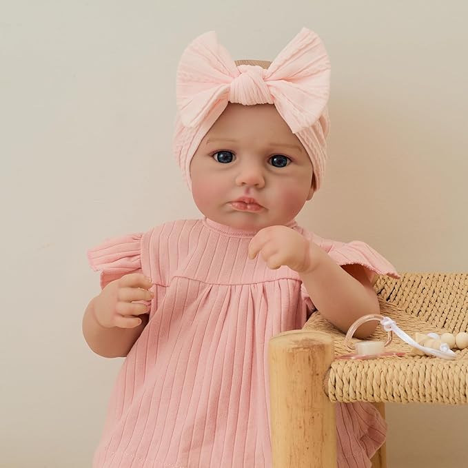 FOCKOF Realistic Reborn Baby Dolls-18 Inch Realistic Baby Doll Girls Soft Cloth Body Reborn Baby with Gift Box for Kids Age 3+