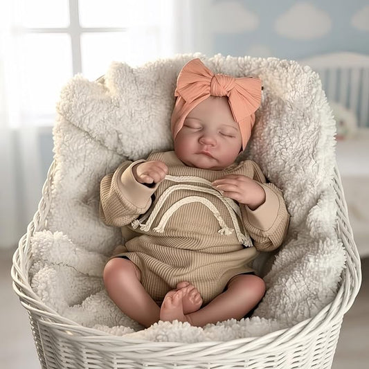 17 Inch Realistic Baby Doll for Girls Age 3+ – Full Vinyl Washable Body, Soft Touch, Closed Eyes – Lifelike Toy Gift for Kids’ Pretend Play & Bathtime Fun