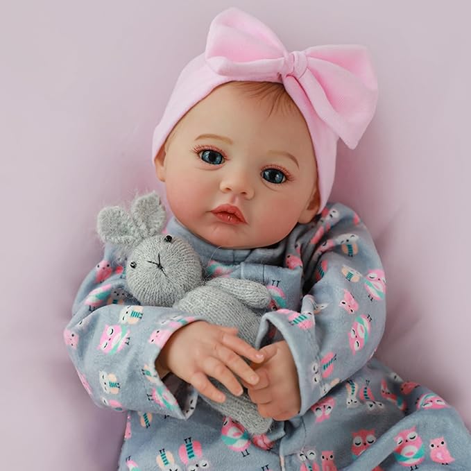 KSBD Lifelike Reborn Baby Girl - 18 inch Realistic Baby Girl Real Life Newborn Baby Dolls, Handmade Anatomically Correct Real Baby Dolls Gift Set for Kids Age 3 +