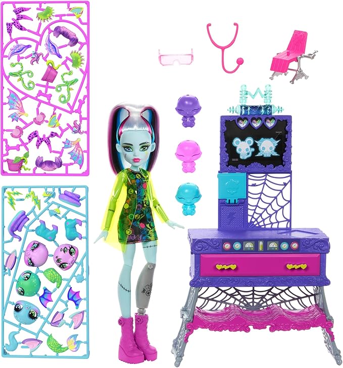 Monster High Make-A-Monster Pet Playset, Frankie Stein Doll and 30+ Accessories for Countless Pet Combos, Mad Science Lab Furniture