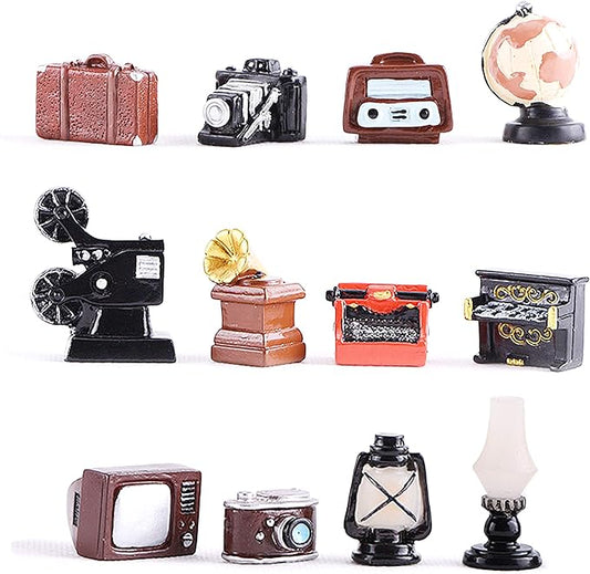 12Pcs Dollhouse Furniture Accessories Decor, Miniature Doll House Retro Home Appliances Ornaments, Mini Simulated Furniture Models for Pretend Play and Diorama DIY