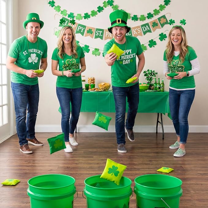 Soulchen 12 Pack St Patricks Day Bean Bags Toss Game Green Shamrock Cornhole Bag St Patricks Tossing Game Gifts Irish Party Favors for Holiday Outdoor Indoor Yard Hand Throwing Supplies
